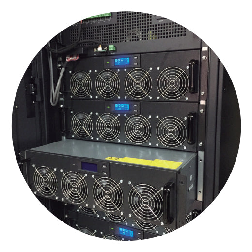 UPS en línea de doble conversión CDP - Trifásica - Modular - LCD Pantalla