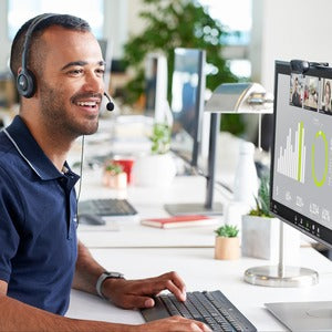 Cámara Web Logitech C270 - Negro - USB 2.0 Solamente - 3Megapíxel Interpolado - 1280 x 720 Vídeo -