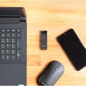 Disco Estado Sólido portatil 2TB USB 3.2 (Gen 1), compatible con Windows® , Mac® OS®, Chrome OS,